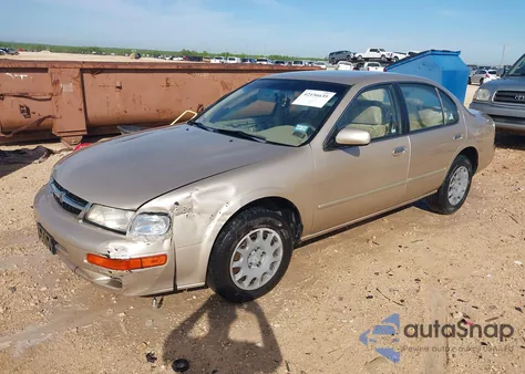 1997 Nissan Maxima Gle/Gxe/Se из США, поврежденный, VIN JN1CA21D5VT847225